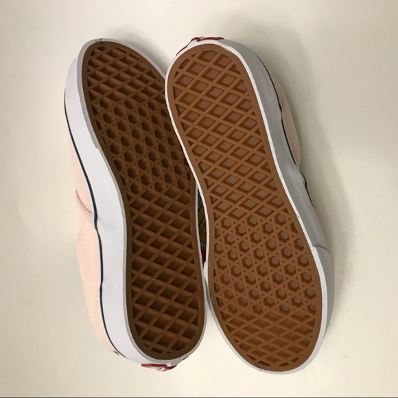 Snoopy authentic slip on vans - Picture 5 of 6